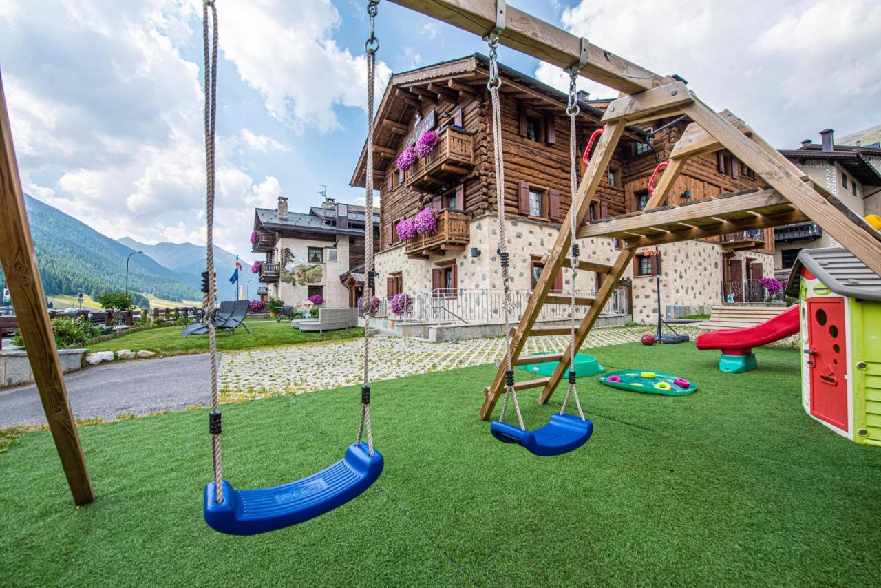 Hotel Capriolo Livigno Esterno foto