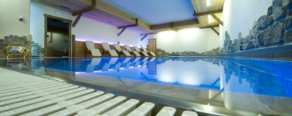 Hotel Capriolo Livigno Esterno foto